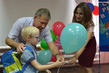 Подарки первоклассникам 